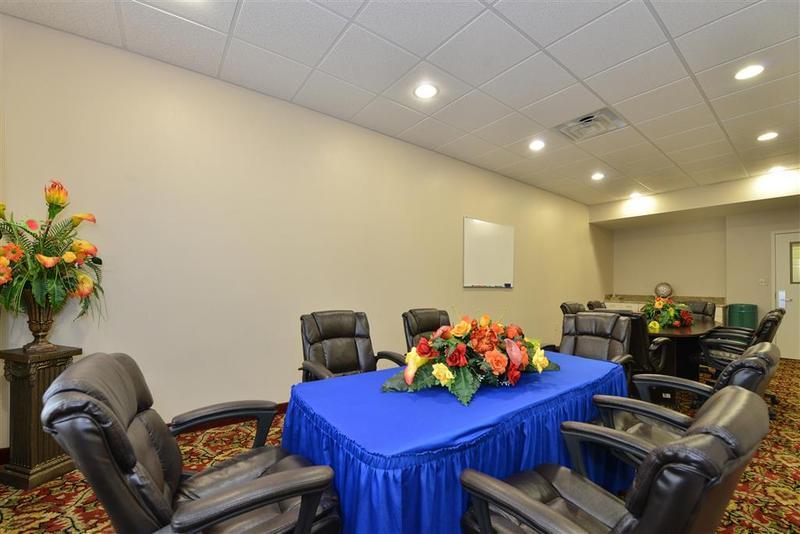 Best Western Plus Monahans Inn And Suites Buitenkant foto