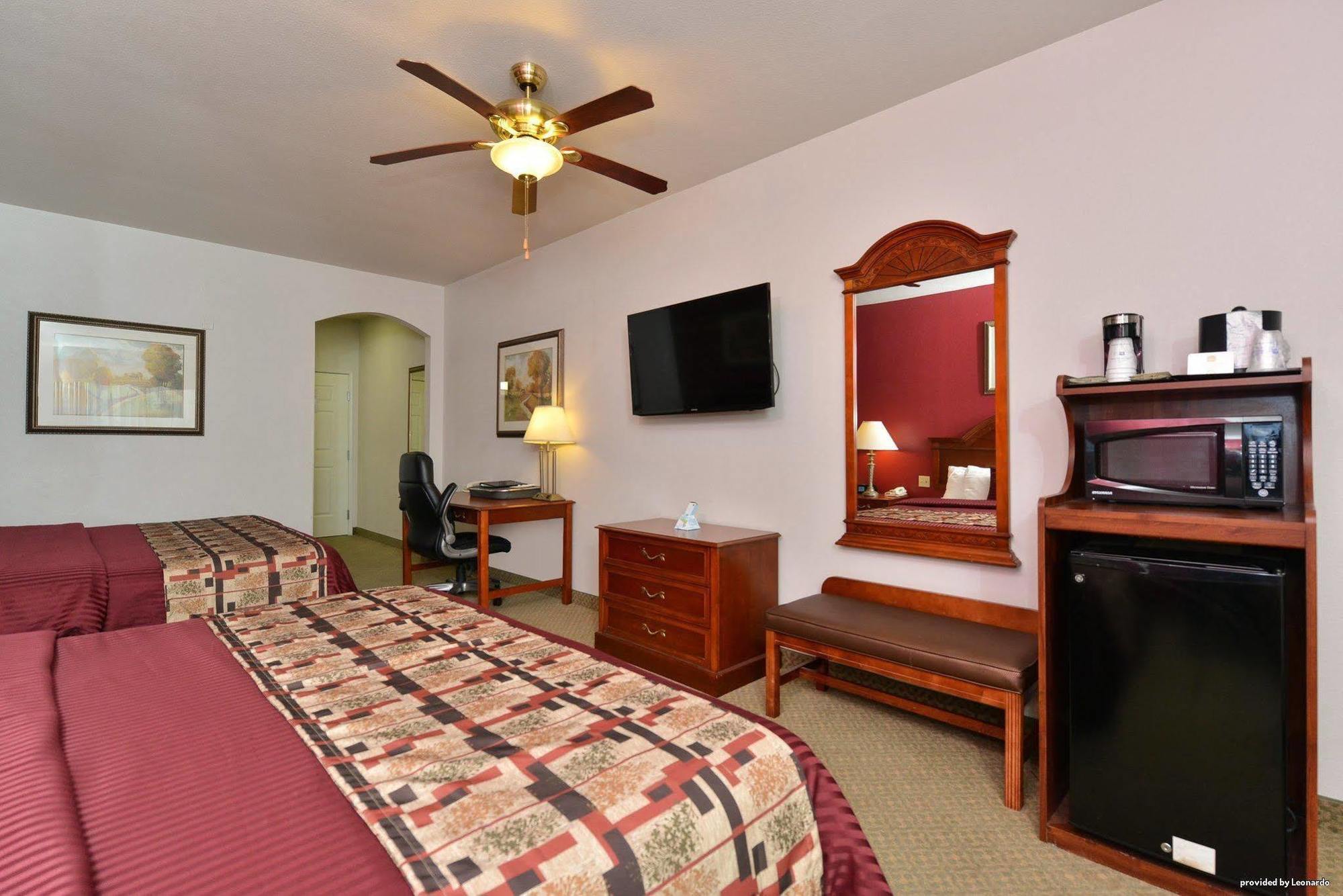Best Western Plus Monahans Inn And Suites Buitenkant foto