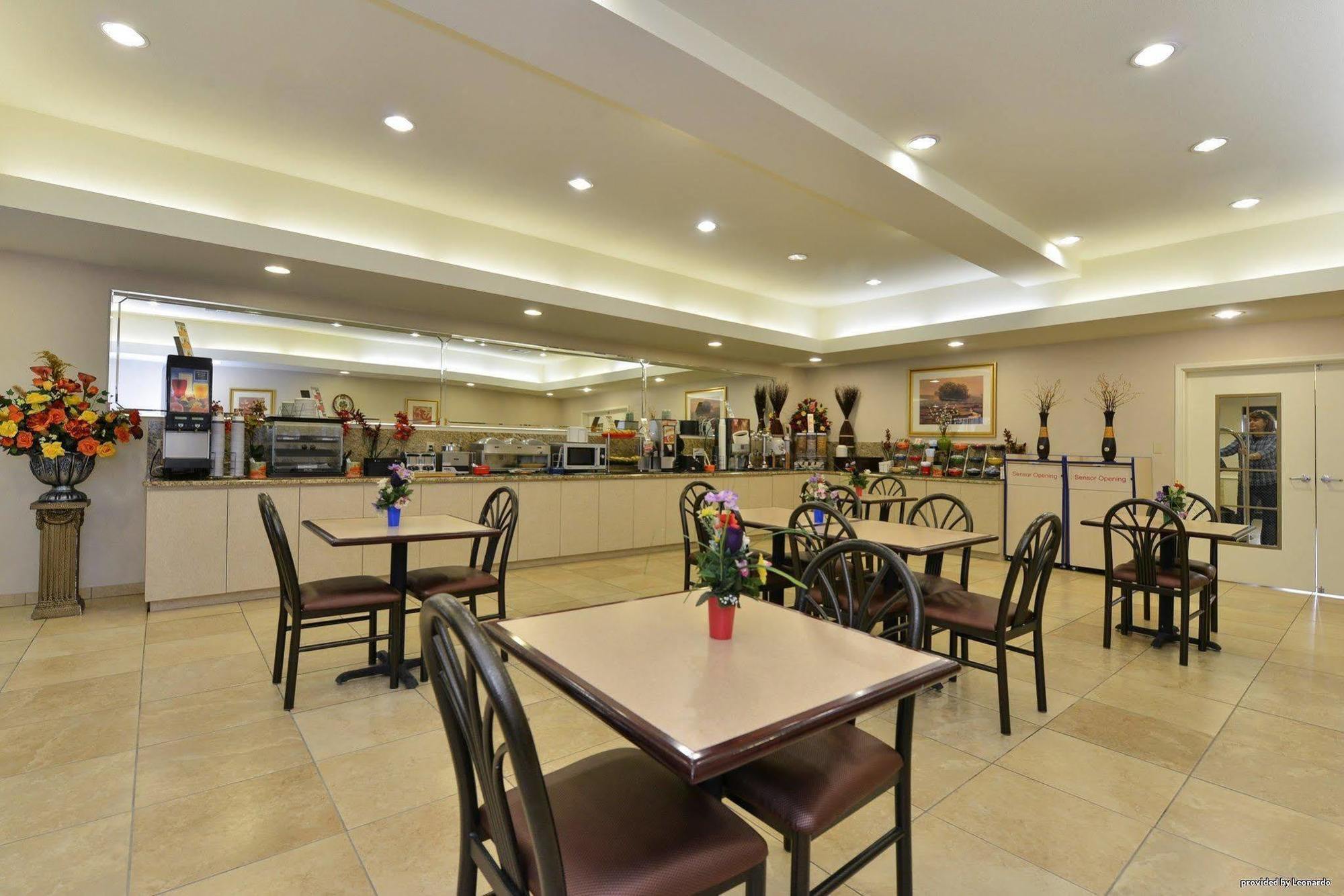 Best Western Plus Monahans Inn And Suites Buitenkant foto