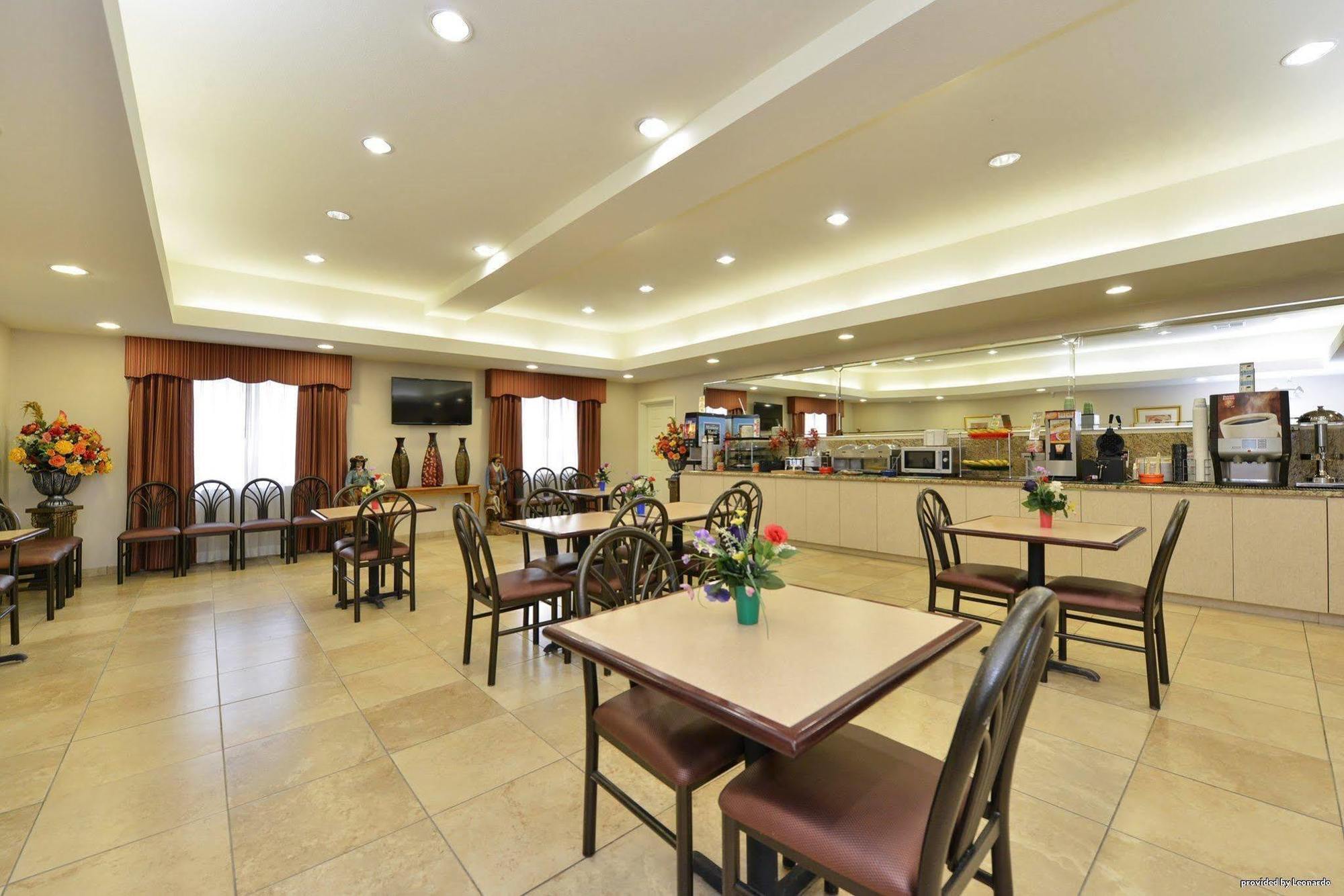 Best Western Plus Monahans Inn And Suites Buitenkant foto