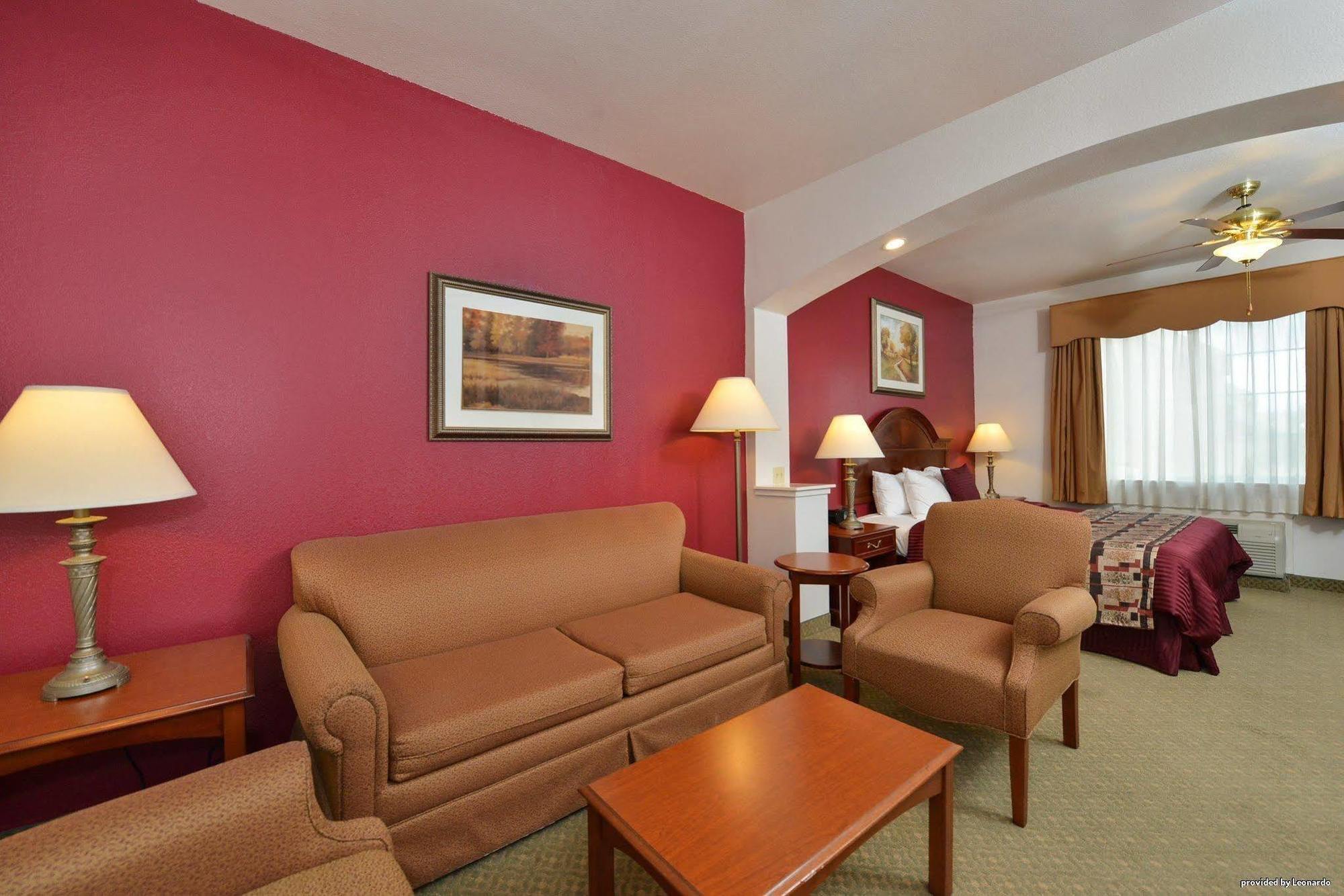 Best Western Plus Monahans Inn And Suites Buitenkant foto